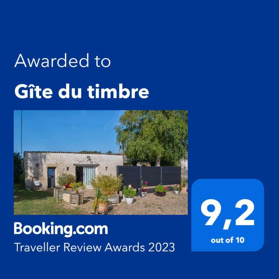 Gîte du timbre Clion  Extérieur photo