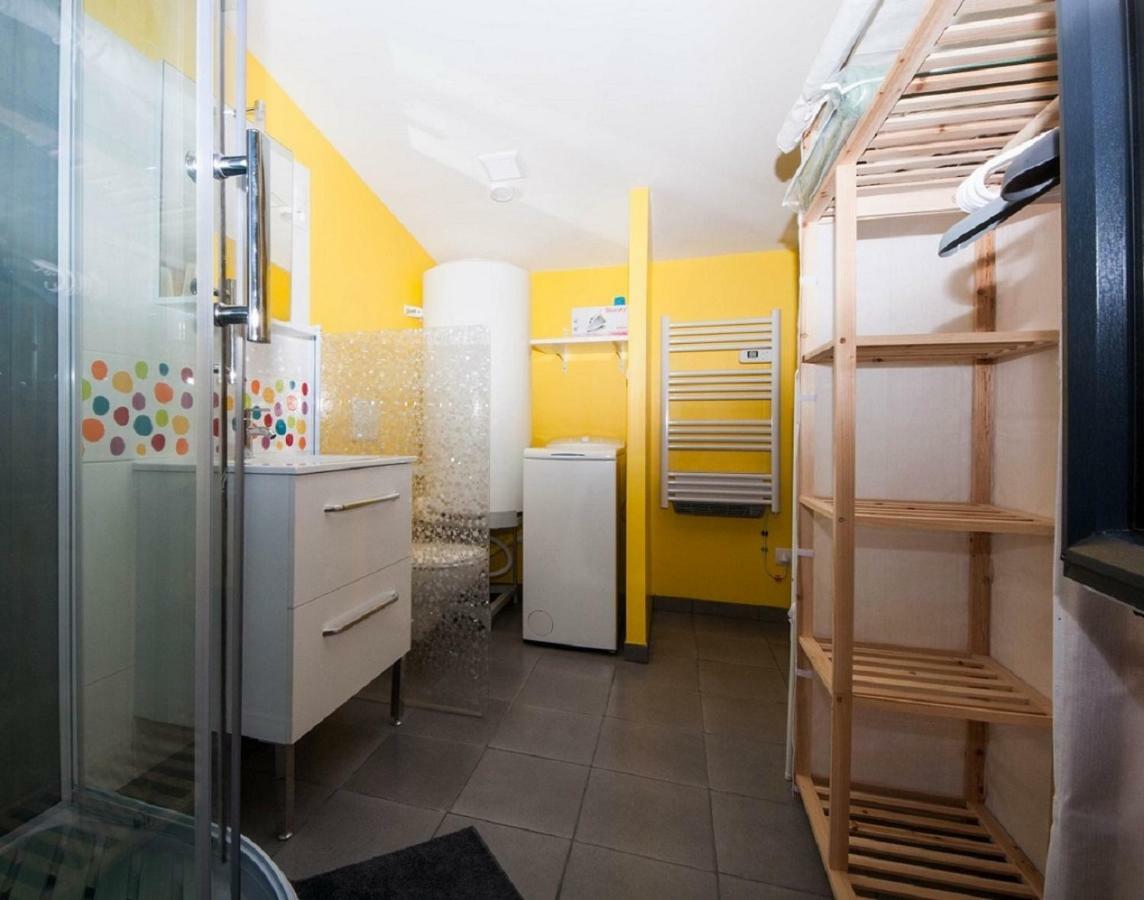 Gîte du timbre Clion  Extérieur photo